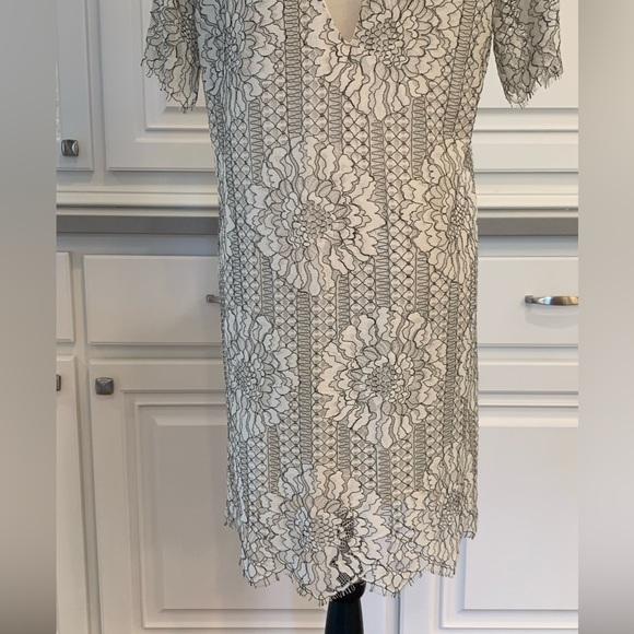 Socialite ~ Boho Stitching Dress Keyhole Front & Back Raw Hem Size Medium - Picture 9 of 17